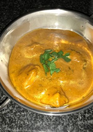 A picture of Chicken Tikka Masala.