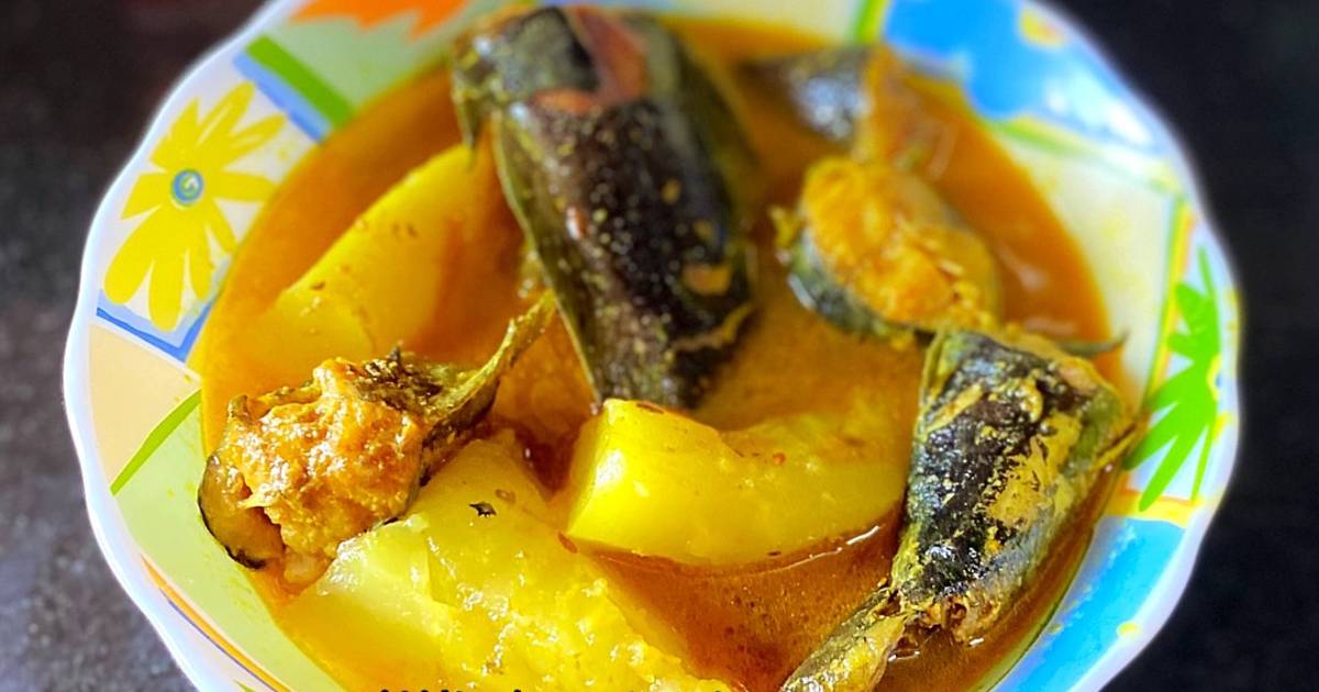 3 Spices Magur Macher Jhol aka Asian Catfish Recipe by ayndrila dutta ...