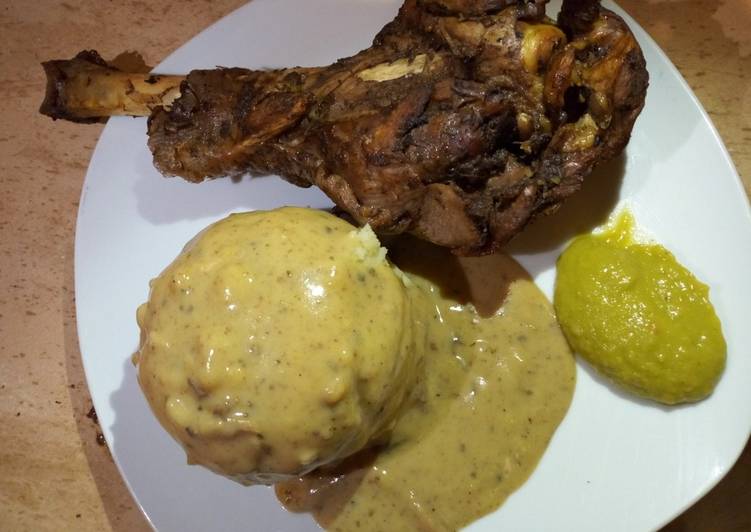 BBQ π¦ turkey with roast gravy