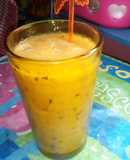 Licuado de pera, durazno, banana y uva 🍐🍑🍌🍇