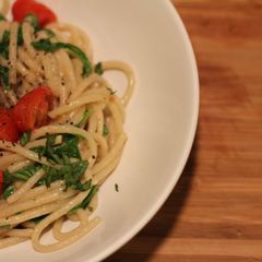 A picture of Linguine with lemon + white white sauce.