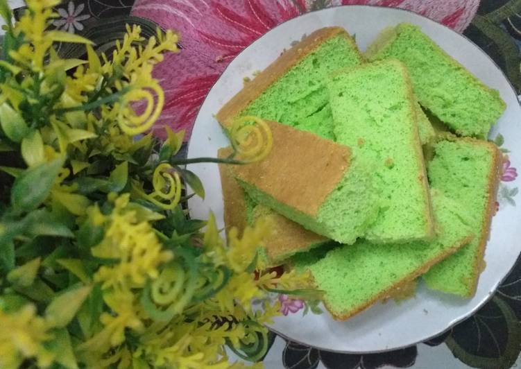 Cara Gampang Membuat Bolu Pandan Anti Gagal