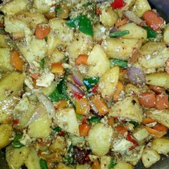 A picture of Vegetable potato salad.