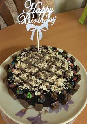 ચોકલેટ કેક (Chocolate Cake Recipe In Gujarati) રેસીપી મુખ્ય ફોટો