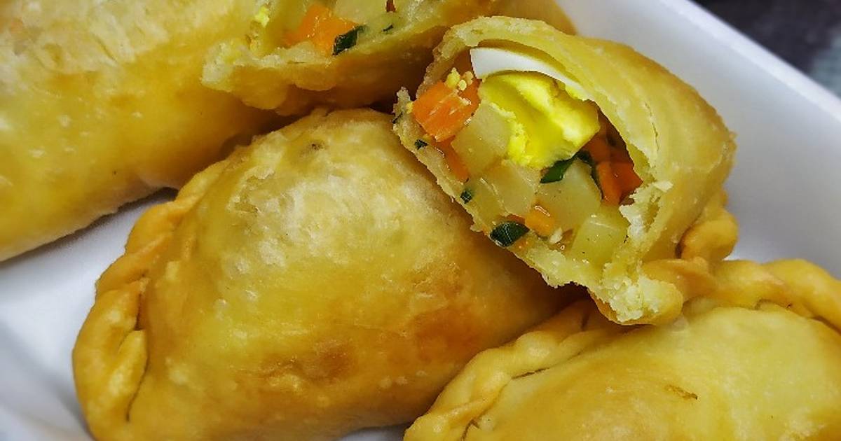 Resep Pastel Isi Wortel Kentang Telur Oleh Khaila Khansa Cookpad