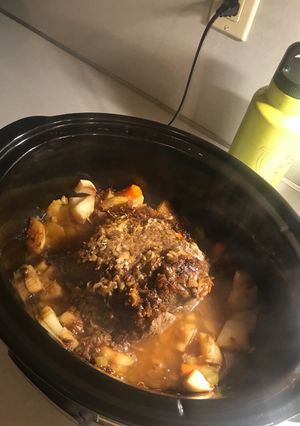 A picture of Easy roast beef.