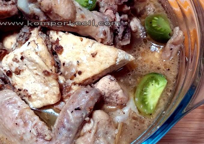 Opor Ayam dengan Kemiri sebagai Ganti Santan