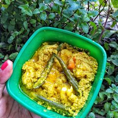 A picture of Chingri Bhapa Steamed Prawns in Mustard Popy Seeds Paste.