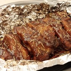 A picture of BBQ豬仔骨 (BBQ Baby Pork Ribs).