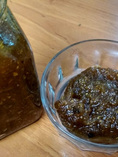 A picture of Khatta mitha masaledar Aam ka achar.