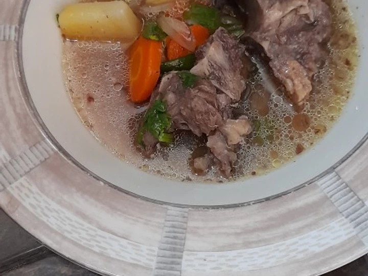 Langkah Gampang Membikin Resep Sop tulang sapi khas wong kito buat yg lg sakit yang Lezat Anti Ribet, Mantap