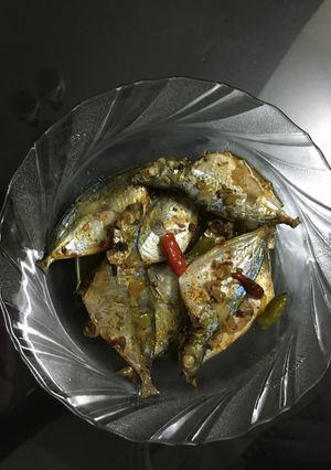 Hình của món Cá chỉ vàng kho.