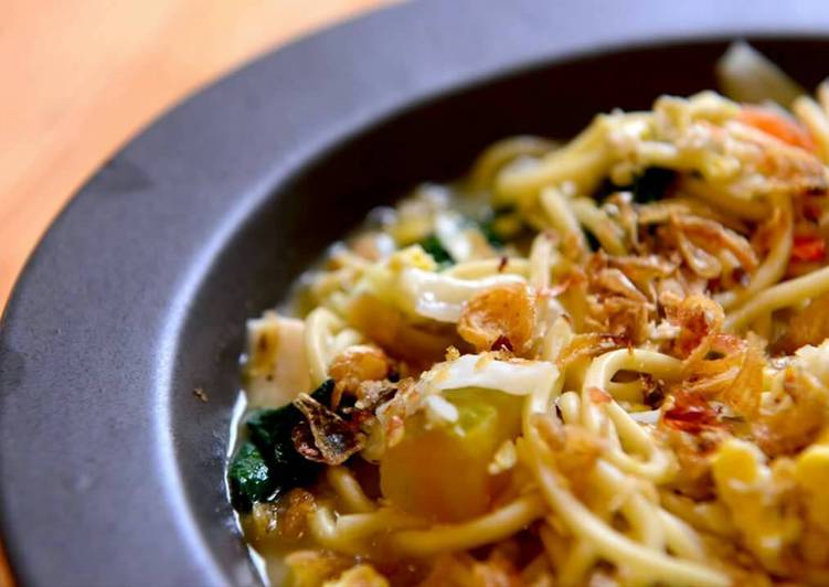 makanan Bakmi Jawa godhog ala Yogya-an Jadi, tidak cukup satu