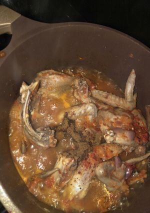 A picture of Chicken pepper soup.