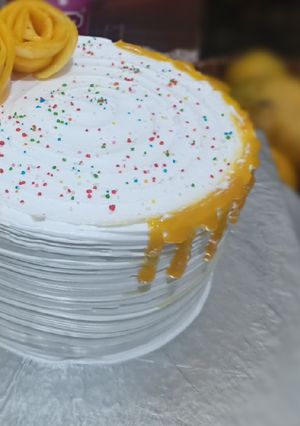A picture of Mango cake.