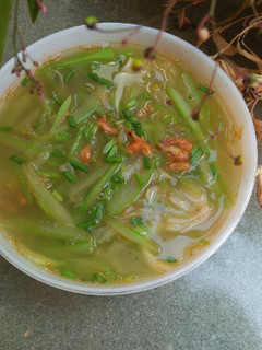 Hình của món Canh bầu nấu tôm.