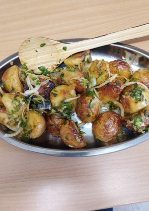 Una foto de Ensalada templada de patatas