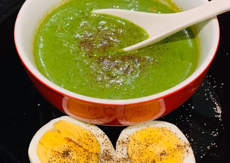 Spinach Almond Soup