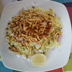 A picture of Indori Poha.