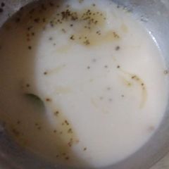 Sweet and sour white sauce A picture of Sweet and sour white sauce.