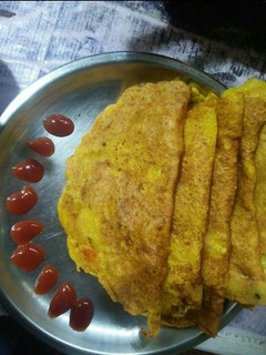 बेसन का चीला (Besan ka cheela recipe in Hindi) रेसिपी मुख्य फोटो