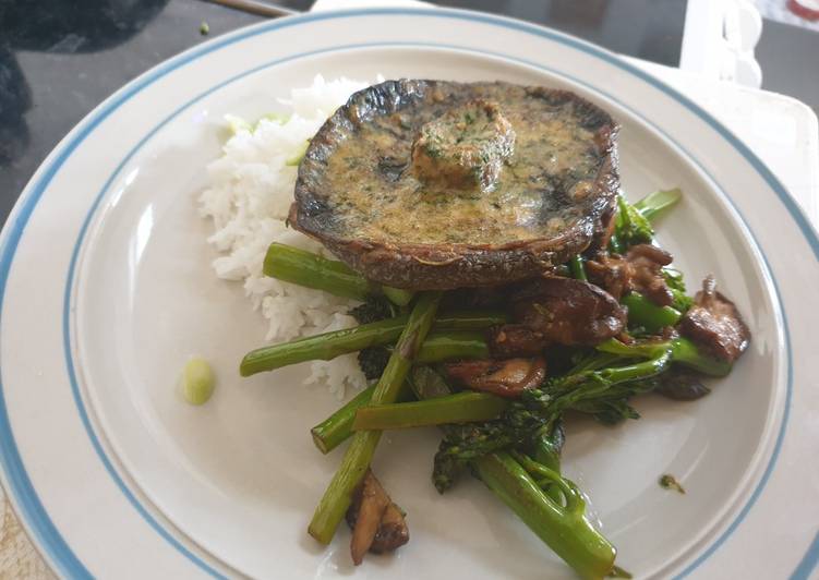 Miso butter mushroom with asparagus broccoli & rice