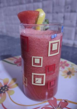 तरबूज जूस (Tarbooj juice recipe in hindi) रेसिपी मुख्य फोटो
