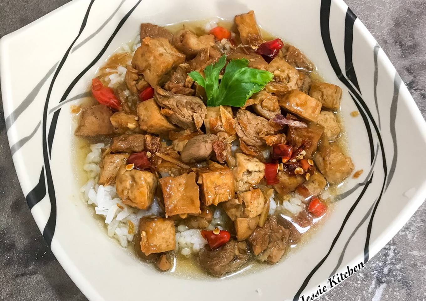 Nasi Bakmoy