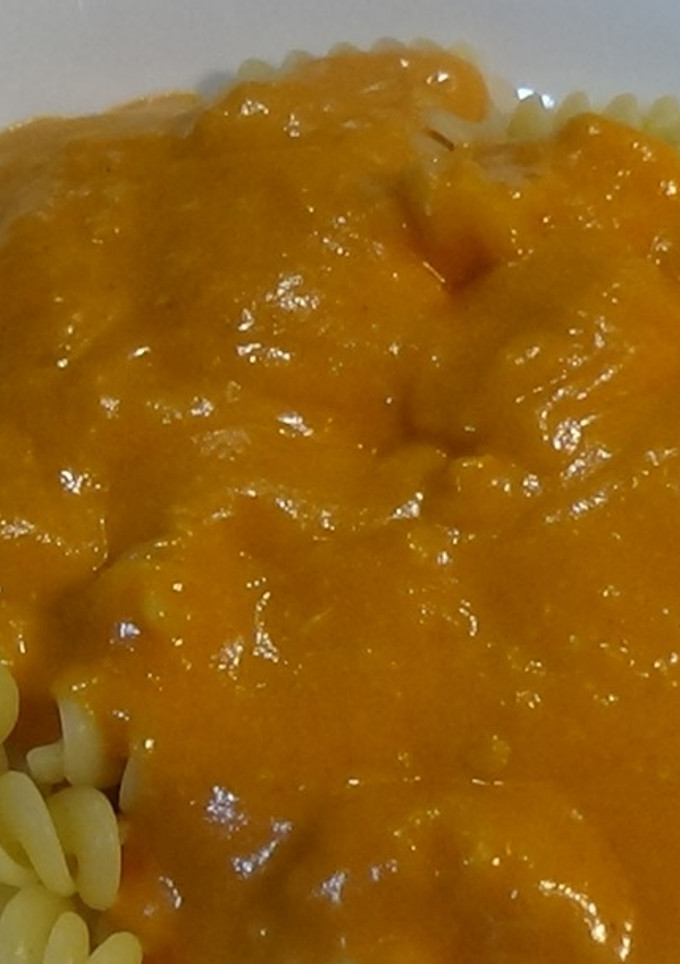 Una foto de Macarrones con salsa aurora