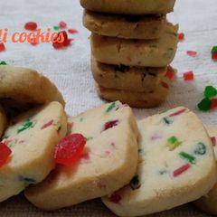 A picture of Tutti fruti cookies.
