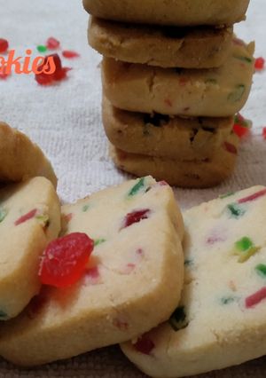 A picture of Tutti fruti cookies.