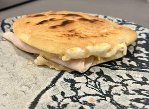 Masa de arepas a la plancha Receta de Alfredo Salazar- Cookpad