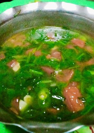পালং স্যুপ (palong soup recipe in Bengali) রেসিপির প্রধান ছবি