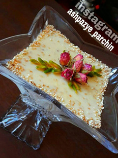 عکسی از دستور فرنی عسلی کنجدی 🌸