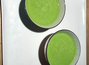 Une photo de Velouté de petits pois au wasabi