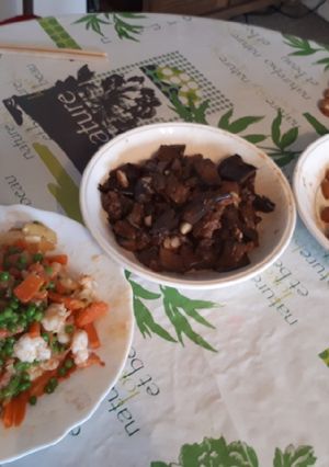 Une photo de Menu familial asiatique