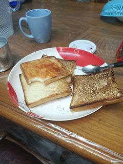 A picture of Bread with sauce 🤤.