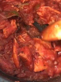 Una foto de Salsa con pollo 🍝