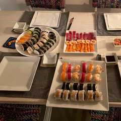 Una foto de Sushi casero