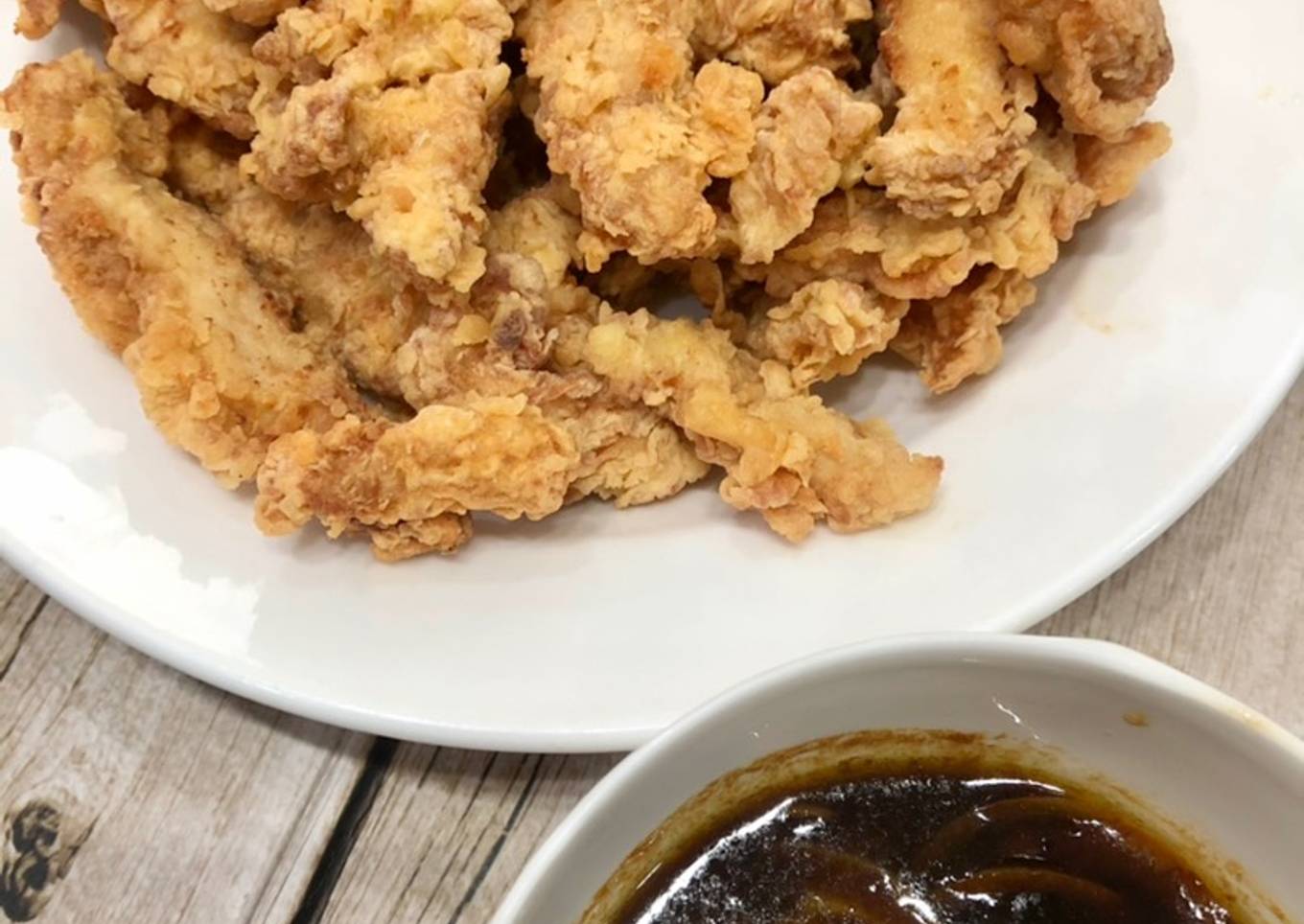 Ayam goreng tepung saos mentega