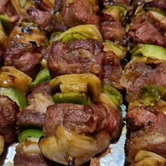 A picture of Uncle Tim's curry cumin sosaties🍴.