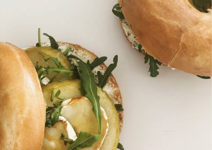 Steps to Make Any-night-of-the-week Apple & Goat Cheese Bagels