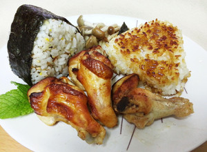 日式飯糰迷迭烤雞早午餐 的食譜成品照片