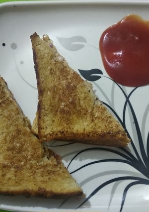 A picture of Homemade tava sandwich.