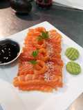 Sashimi de salmón