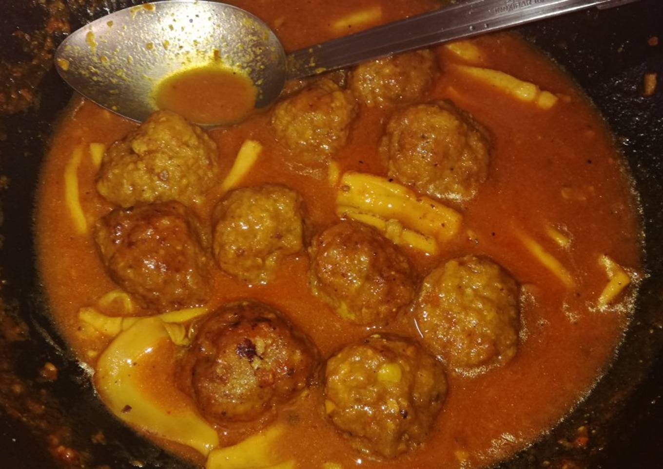 Albóndigas con calamarcitos(un clásico)