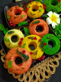 ढोकला डोनट (Dhokla doughnut recipe in hindi) रेसिपी मुख्य फोटो