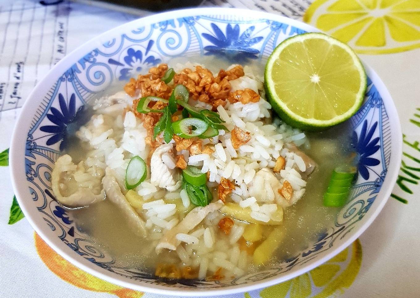 Rice and chicken soup