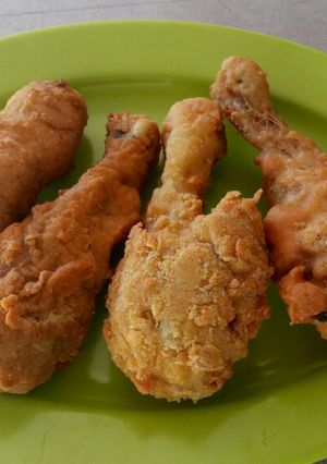Foto resep Ayam goreng tepung ala² abang jualan kriuknya tahan lama