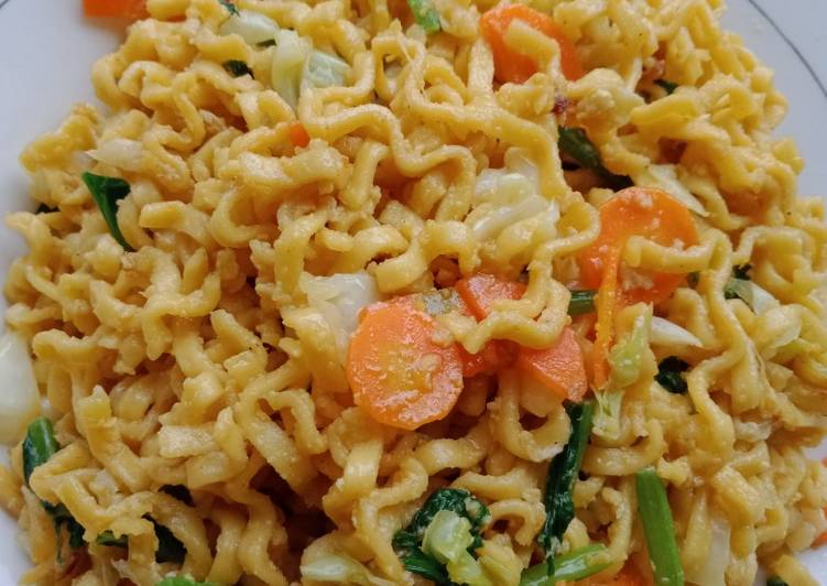 Langkah Mudah untuk Menyiapkan Bakmie goreng, Enak